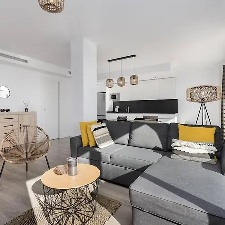 Lägenhet The Sunny Penthouse