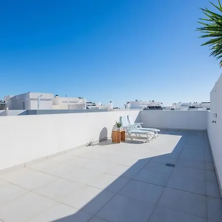 The Sunny Penthouse Lägenhet Estepona